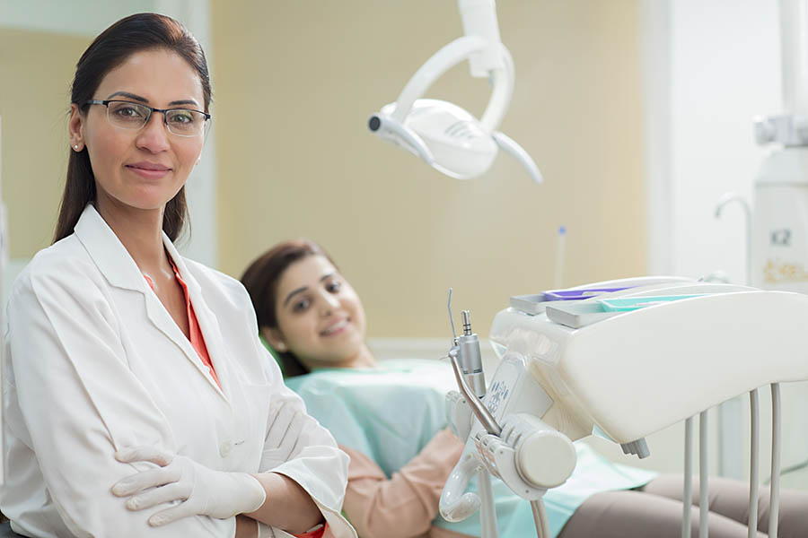 Surviving Wisdom Tooth Extraction: A Comprehensive Guide