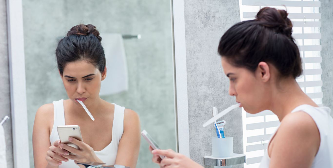 Debunking Teeth Whitening Myths: Separating Fact from Fiction